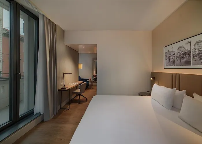 Nh Buenos Aires Hotel *